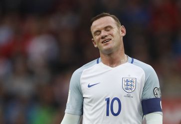 AUCH! Engelse fans maken Rooney kapot op Twitter na wedstrijd tegen Malta