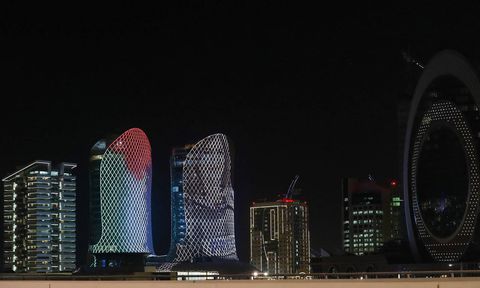 KNVB en Amnesty veroordelen hotels Qatar die homostellen weigeren: 'Dat krijg je met zo'n WK'