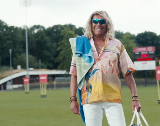 🎥😂 | Zongebruinde Hans Kraay Jr. steelt de show in nieuwe ESPN-reclame: 'Hans?'