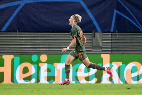 'Ajax wil 21-jarig toptalent uit Oekraïne', recordtransfer op komst?