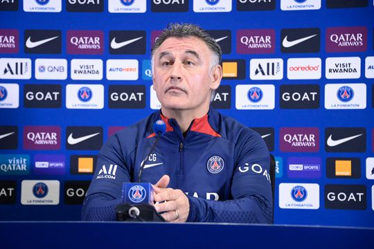 'Inval bij OGC Nice na racisme-beschuldiging aan PSG-trainer Christophe Galtier'