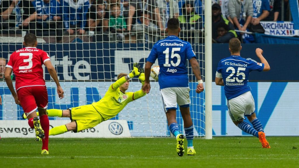 Huntelaar mag bij Schalke geen penalty's meer nemen