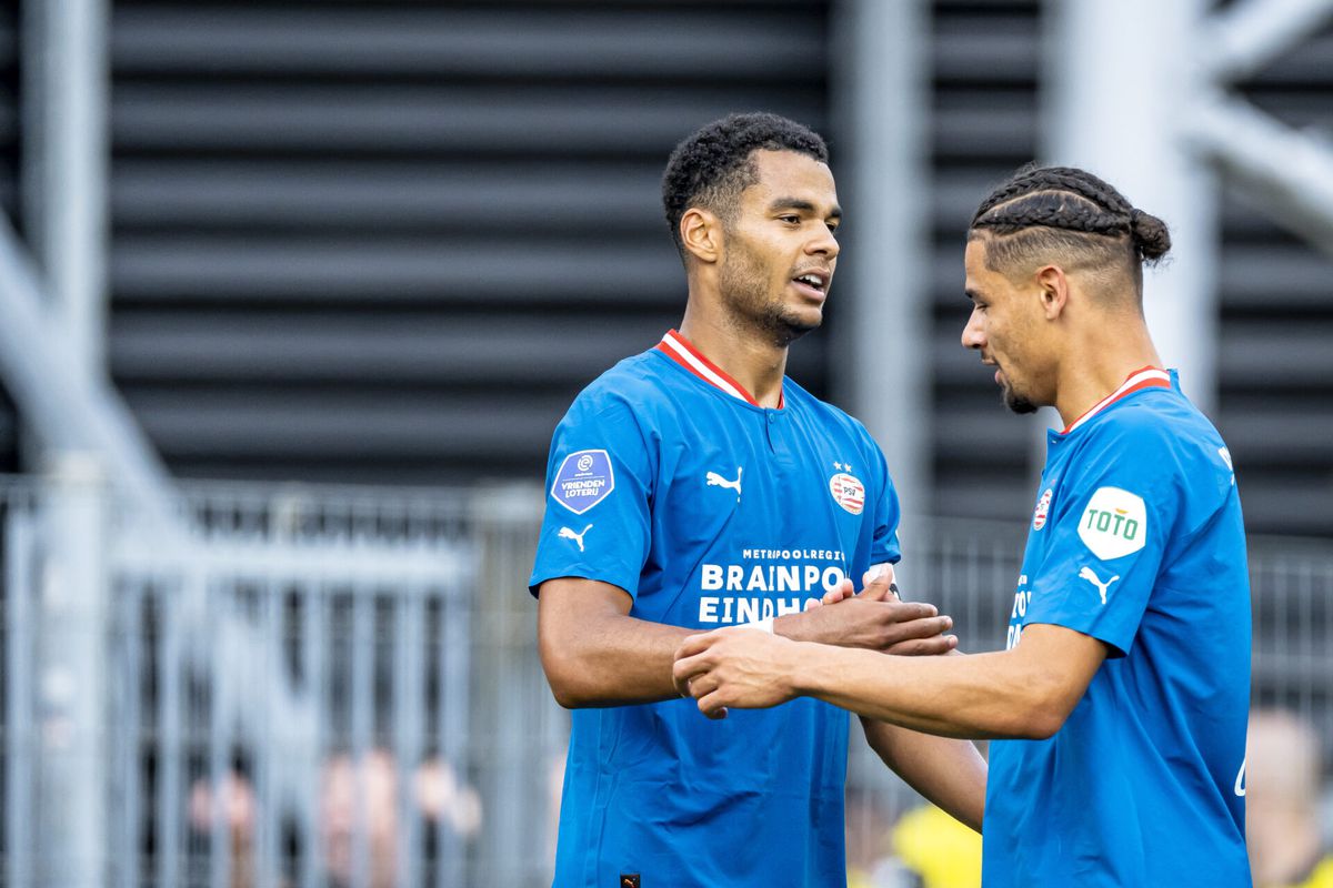 Cody Gakpo verwacht hectisch einde van transferperiode: 'Het is geen straf om bij PSV te blijven'