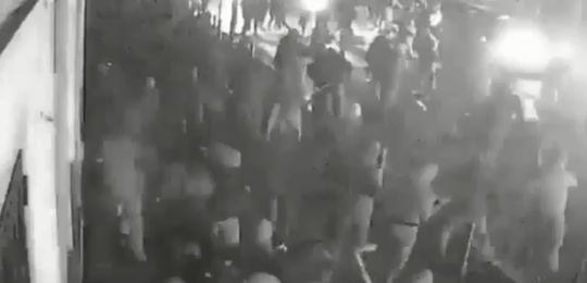 Nieuwe beelden van dodelijke vechtpartij tussen Napoli en Inter-hooligans (video)