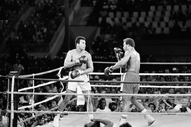 Kampioensgordel bokslegende Muhammad Ali levert 6 miljoen op bij veiling