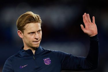 'Barcelona speelt het hard bij Frenkie de Jong: wegwezen of individueel trainen'