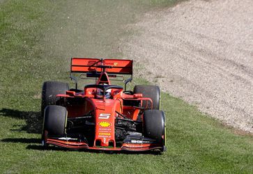 Vettel is helemaal niet blij na de eerste vrije trainingen