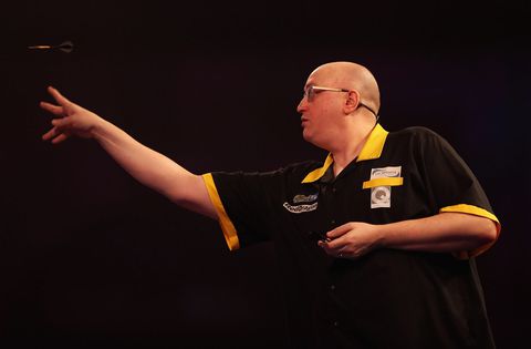 Huh?! PDC roept onbekende gast uit tot darter met de beste vorm