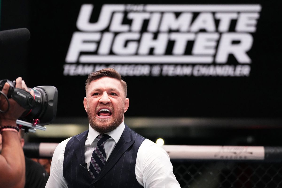 Conor McGregor gaat weer bij UFC knokken en kondigt 3 gevechten aan