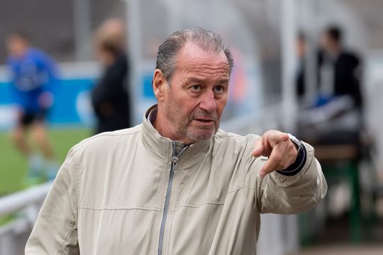 🎥 | Huub Stevens zag vertrek Ultee bij Fortuna Sittard aankomen: 'Paste niet bij elkaar'