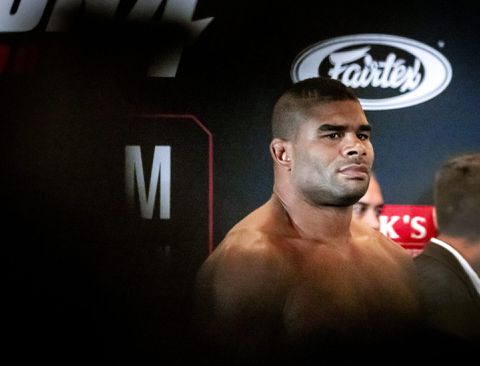 💰 | Dit vocht Alistair Overeem bij elkaar in zijn lange carrière