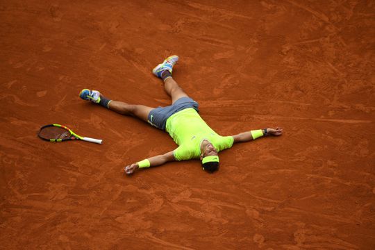 Oppermachtige Nadal heeft geen kind aan Thiem en pakt 12e Roland Garros-titel