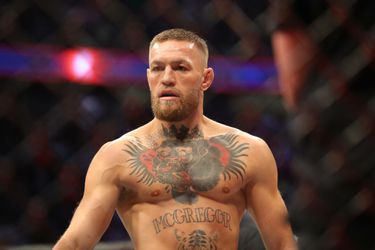 Conor McGregor op z'n vroegst pas weer in augustus in actie