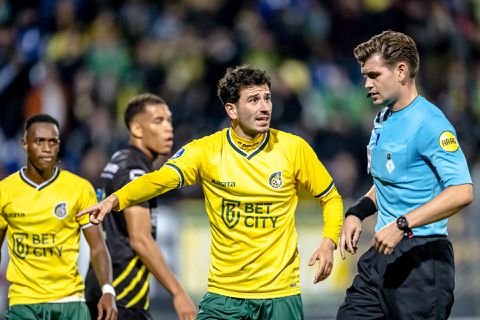 Fortuna niet blij met Joey Kooij: 'Er is altijd wat met deze scheids, ik moet oppassen met wat ik zeg'