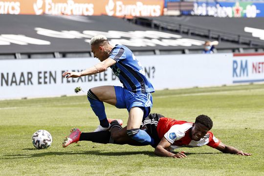 🎥 | Antony over stevige duels met Malacia: 'Ik ken hem zeker, ja'