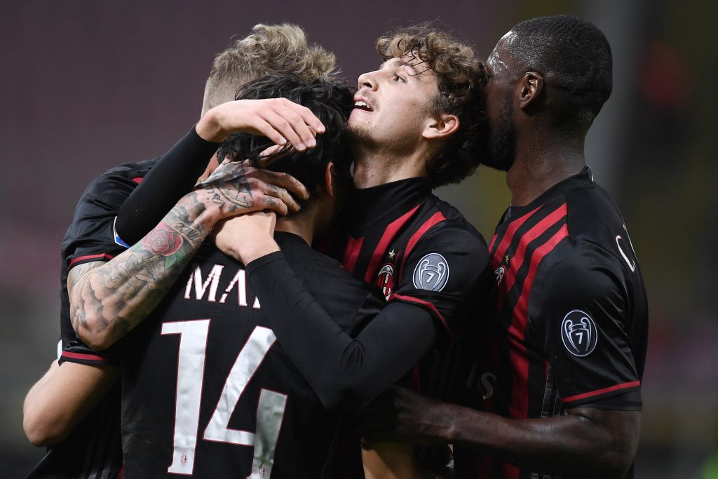 AC Milan bijna 'beste van Milaan' na krappe zege