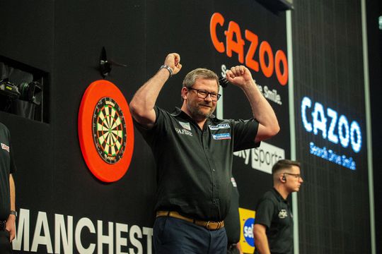 Dit is de stand na de door James Wade gewonnen 10e speelavond van de Premier League Darts