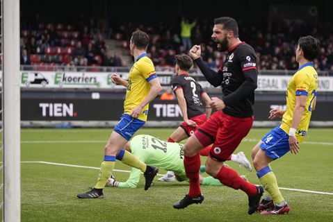Excelsior sloopt Cambuur in 30 minuten en verlaat degradatiezone