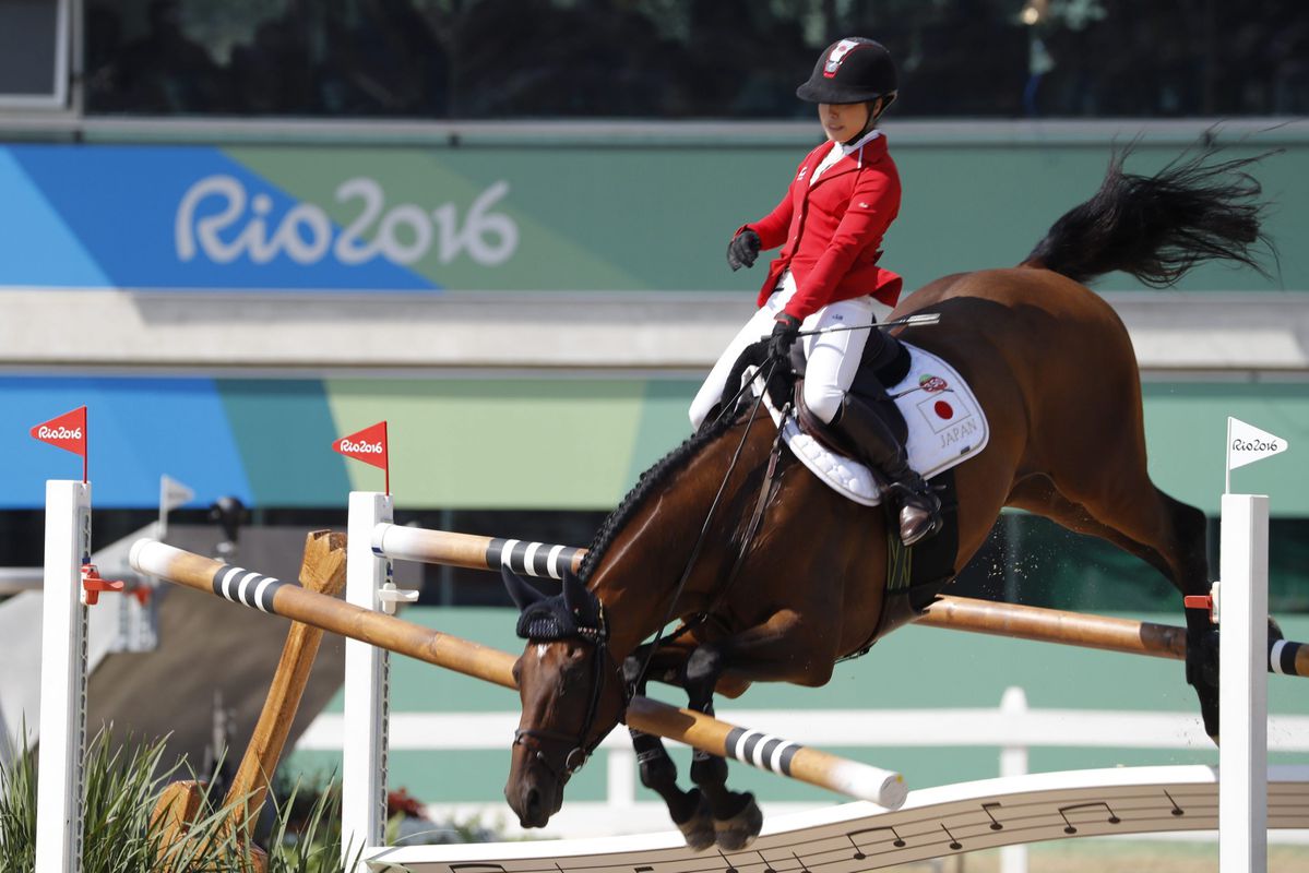 Japanse na crash met haar paard: 'Mijn benen zijn gewoon te kort voor dit niveau'