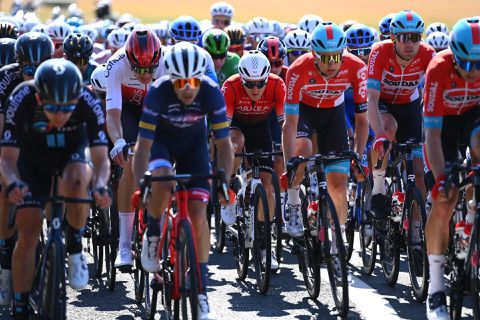 TV-gids: kijk hier naar bibberende renners in de kasseienklapper van de 5e Tour-etappe