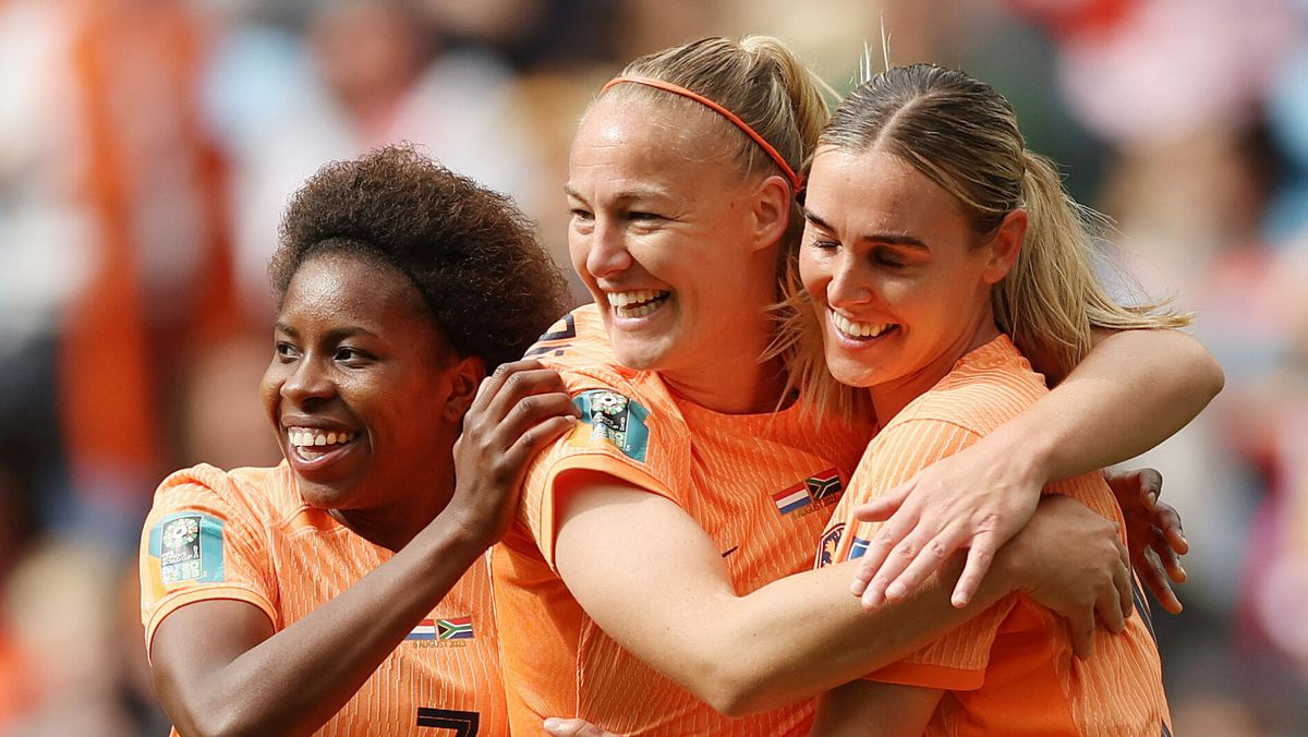 Tv-gids: Oranje Leeuwinnen tegen Spanje kijk je zo laat en op deze zender