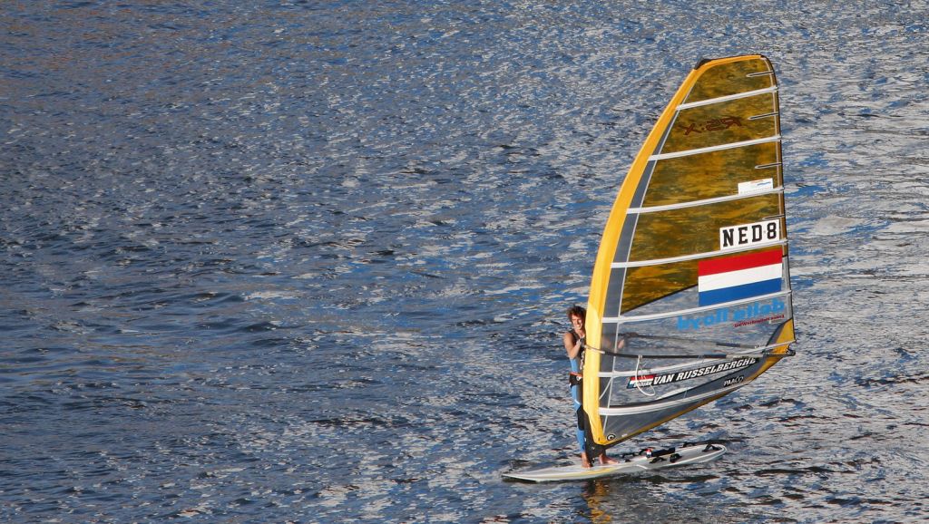 Van Rijsselberghe blijft aan kop in tijdens Delta Lloyd Regatta