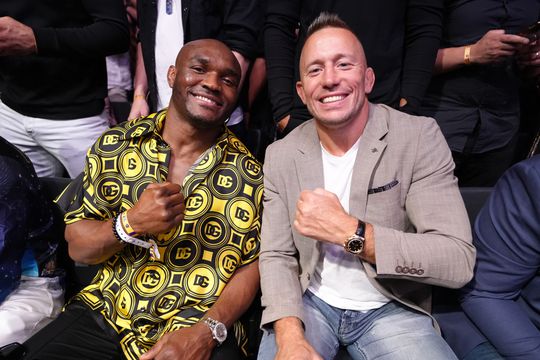 🥊 | Mark Zuckerberg opgepast: Elon Musk krijgt UFC-legende als trainer voor gevecht