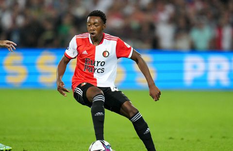 Feyenoord breekt contract Antoni Milambo open en verlengt tot 2025