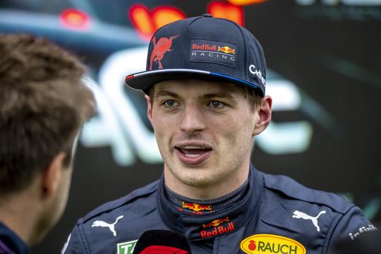 🎥 | 'Max Verstappen heeft niets te verliezen, moet all-in gaan en zien waar hij staat'