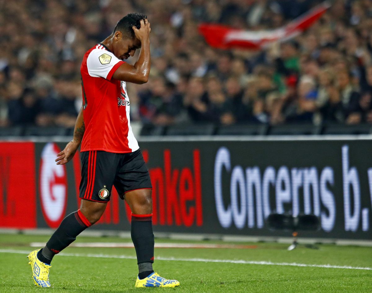 Peru heeft geblesseerde Feyenoorder Tapia nodig voor play-offs WK