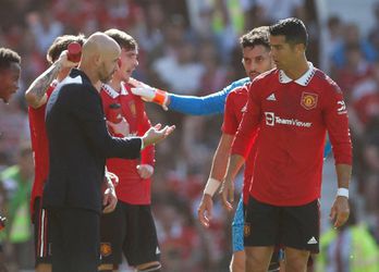 Erik ten Hag over vertrek Cristiano Ronaldo in de rust: 'Onacceptabel, voor iedereen'