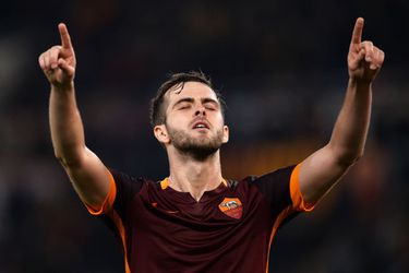 Chelsea wil Pjanic halen in de zomer