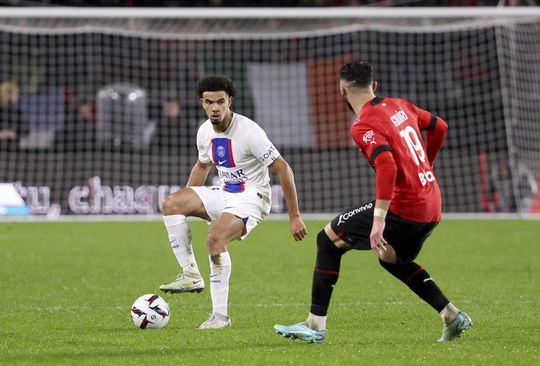 Wie is Warren Zaïre-Emery, PSG's jongste basisdebutant in de Champions League?