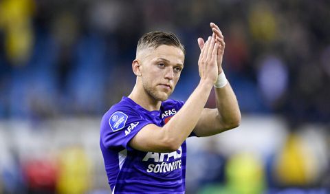 'PSV haakt af voor Jesper Karlsson: speler is veel te duur'
