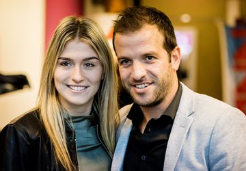 Twee slaapkamers klaar voor baby van Polman en Van der Vaart