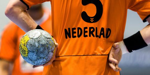 Handbalmannen van Nederland A en Nederland B winnen oefenduels