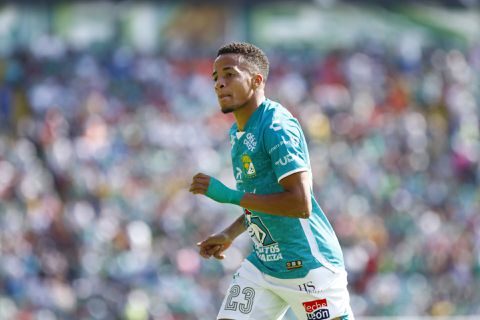 FIFA besluit: Ecuador blijft WK-deelnemer, protest over 'Colombiaan' Byron Castillo afgewezen