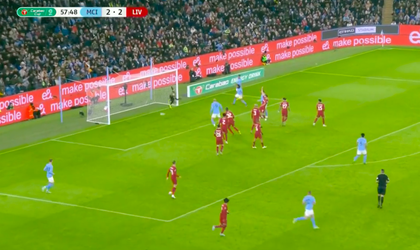 🎥 | League Cup: Nathan Aké kopt Manchester City langs Liverpool