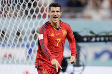 🎥  | Spanning ook weg bij Japan-Spanje: Morata betaalt vertrouwen Luis Enrique al vroeg terug