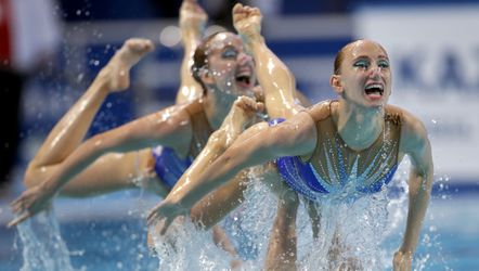 Synchroonzwemsters Rusland dominant in Kazan