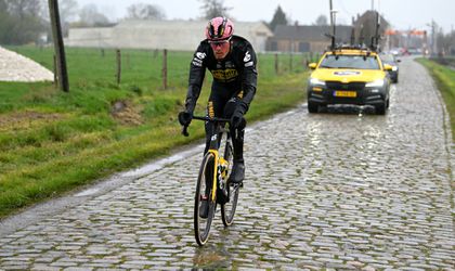 Deze 3 renners van Jumbo-Visma rijden tijdens Parijs-Roubaix met KAPS-technologie