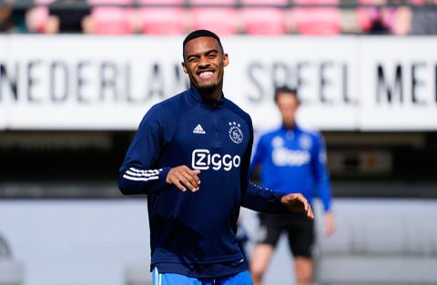 'Fout van Marc Overmars irriteerde Ryan Gravenberch, toen sprong Bayern München in het gat'