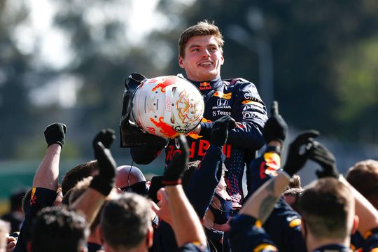 'De tactiek van Verstappen in Mexico deed me aan Michael Schumacher denken'