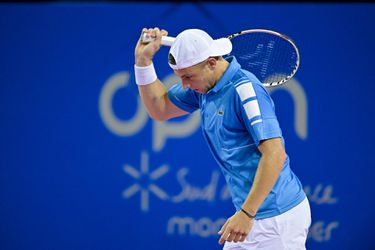 Gefrustreerde Tallon Griekspoor verliest 1e ronde Montpellier in 2 tiebreaks van Kazach