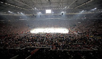 VET! Tilburg Trappers speelt mogelijk ijshockeywedstrijd in het Willem II-stadion