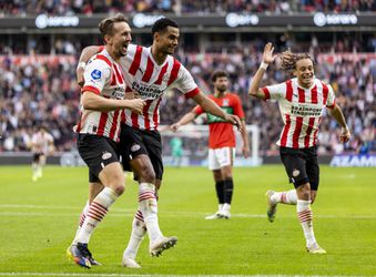 🎥 | PSV doet tegen NEC wat het moet doen en blijft in spoor koploper Ajax