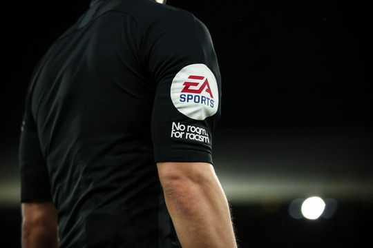 📸​ | Cover van FIFA 23 wordt niet gewaardeerd: 'Shit', 'saai', 'mid'