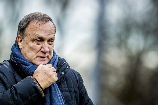 Dickie gooit nieuwe aankoop voor de leeuwen: 'Ik ken 'm niet, dus ik zie 't wel!'