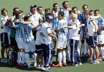 Argentijnse hockeyers naar halve finale HWL