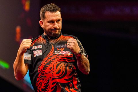 Jonny Clayton wint Players Championship 12 na 2 jaar prijzendroogte in het toernooi